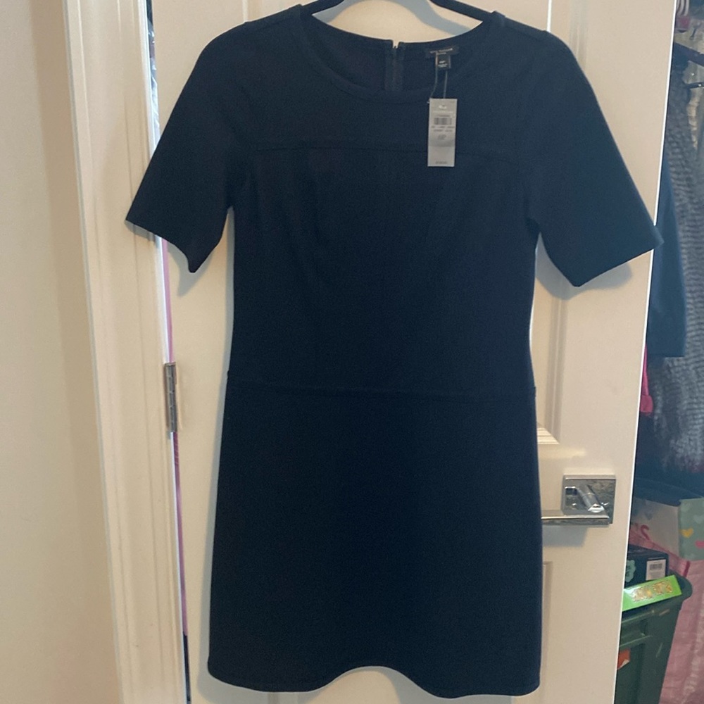 Dress - Picture 1 of 9